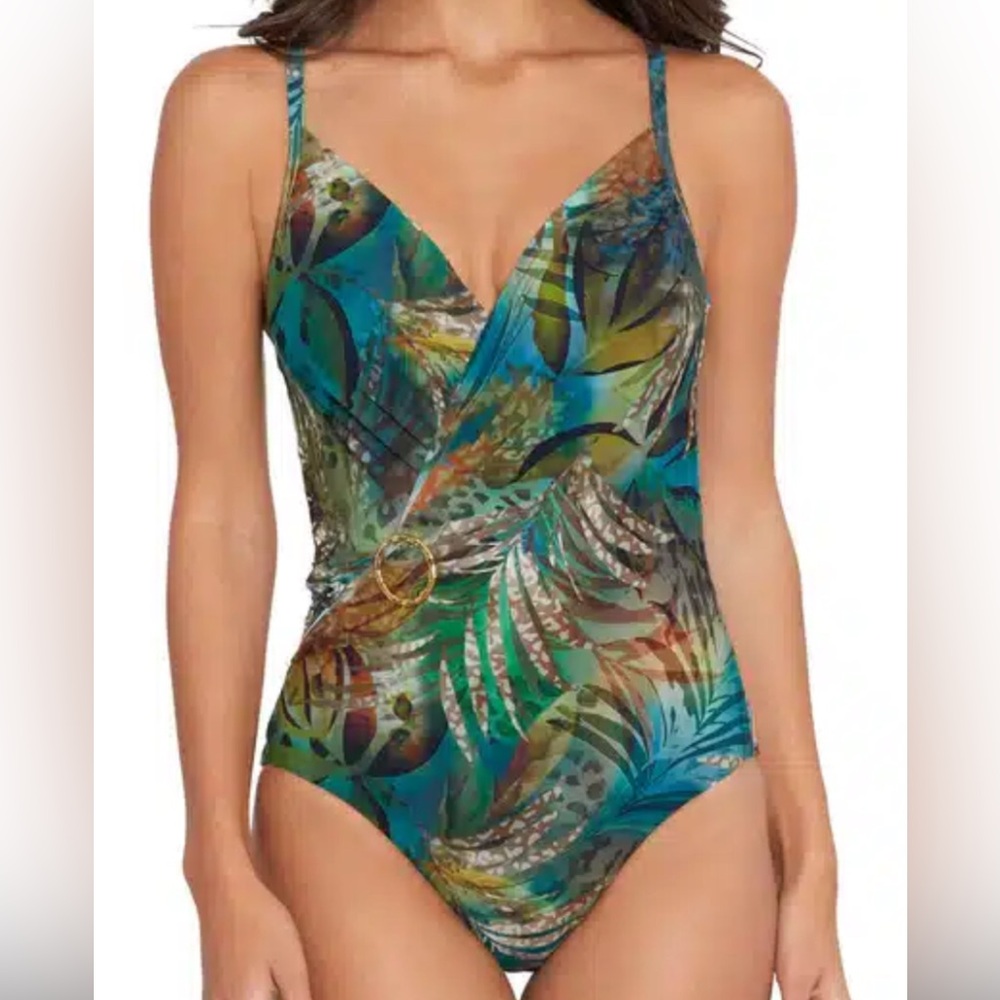 AMORESSA miraclesuit